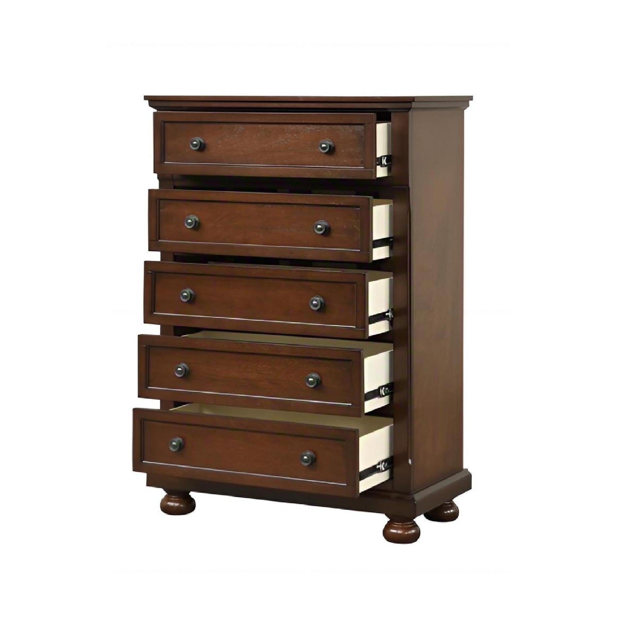 Meade - Chest