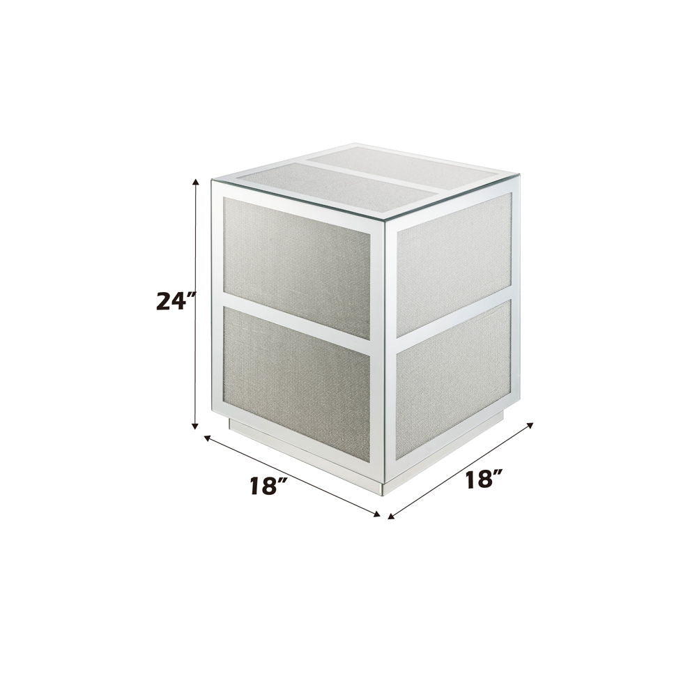 Noralie - 18" End Table With Faux Diamonds - Mirrored