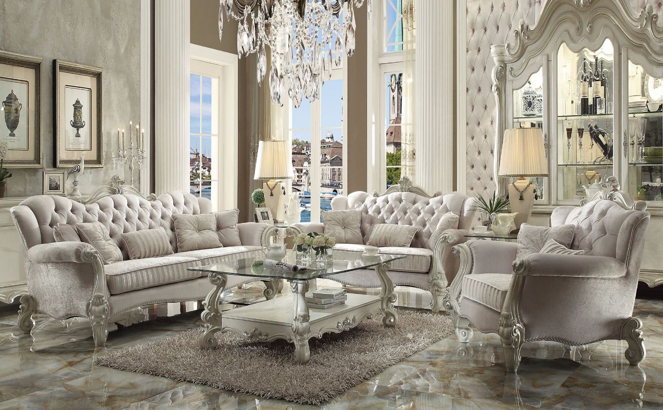 Versailles - Sofa With 5 Pillows