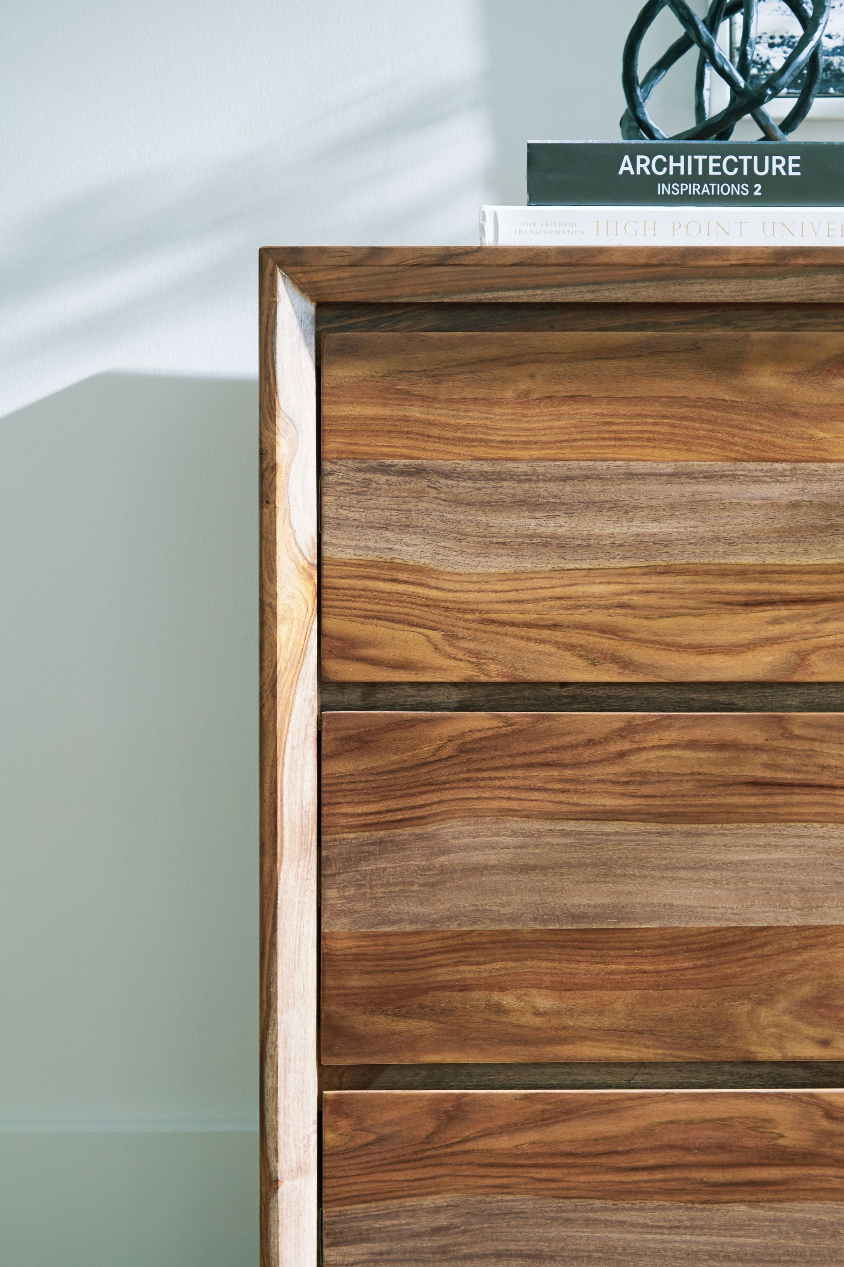Dressonni - Dresser And Mirror - Brown