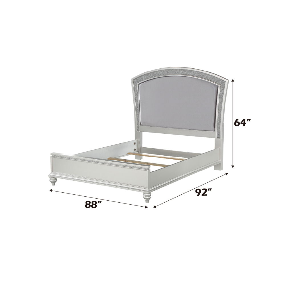 Maverick - Panel Bed