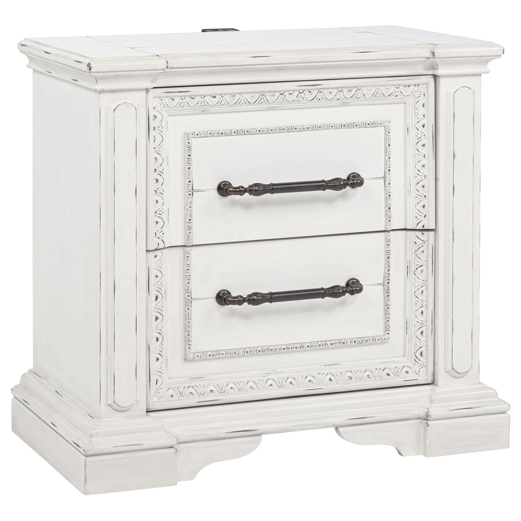 McKinney 5-piece California King Bedroom Set Vintage White