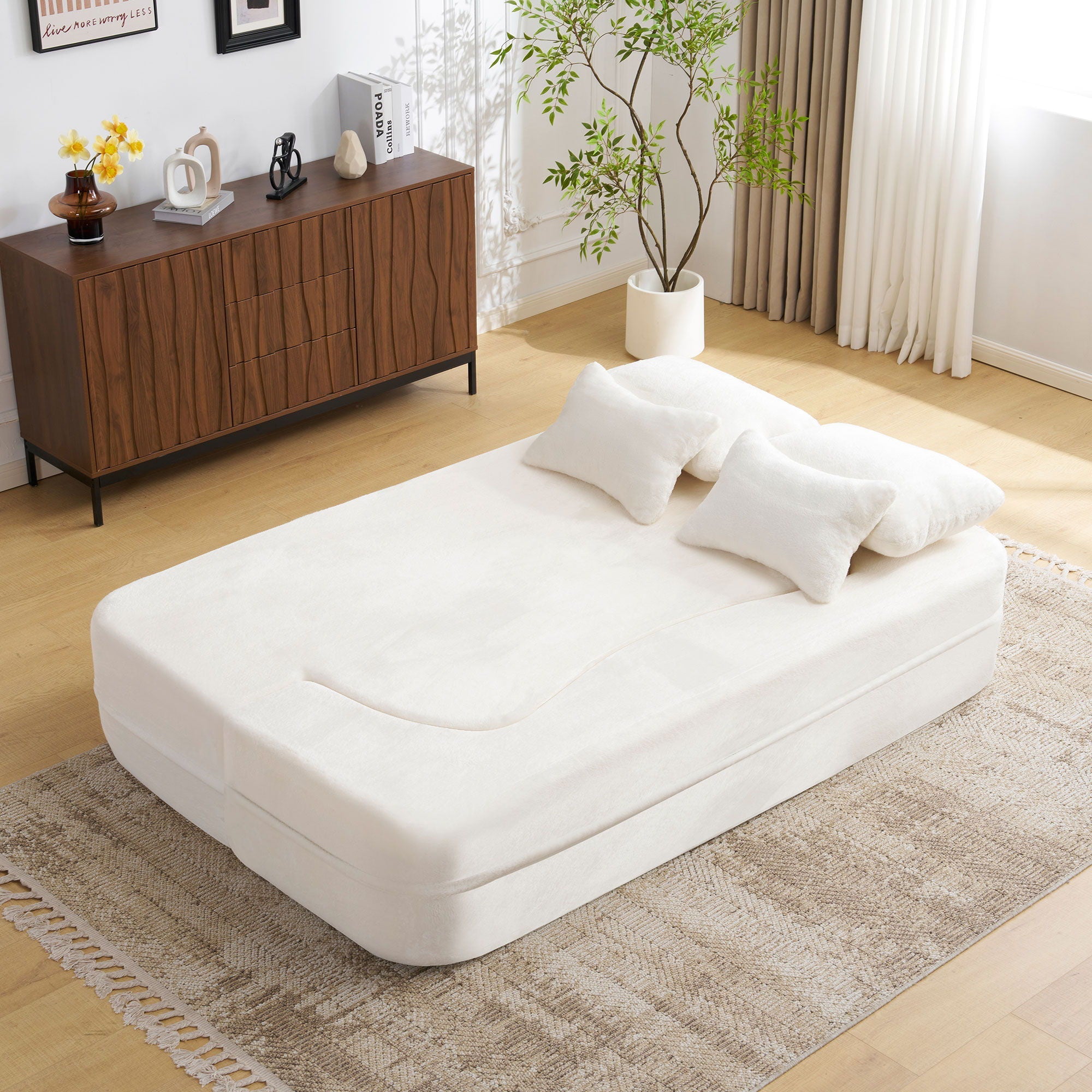 Modern Floor Sofa With 4 Pillows
