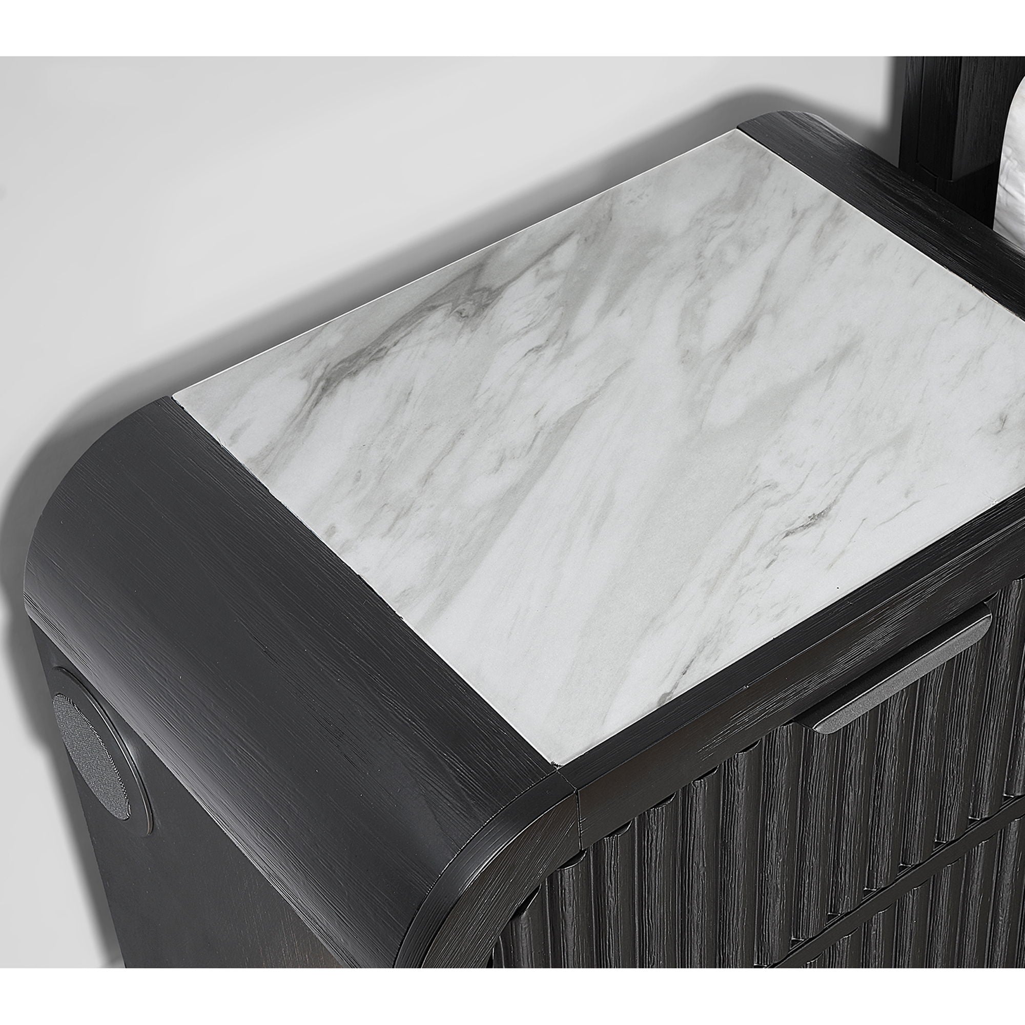 Beverly - Chest, LED Lighting - White / Black