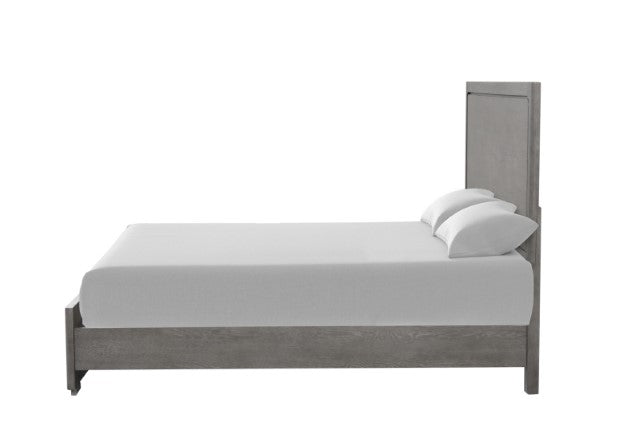 Crowthorne - Queen Bed