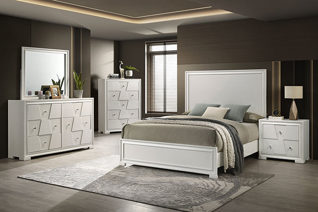 Holsted - E.King Bed