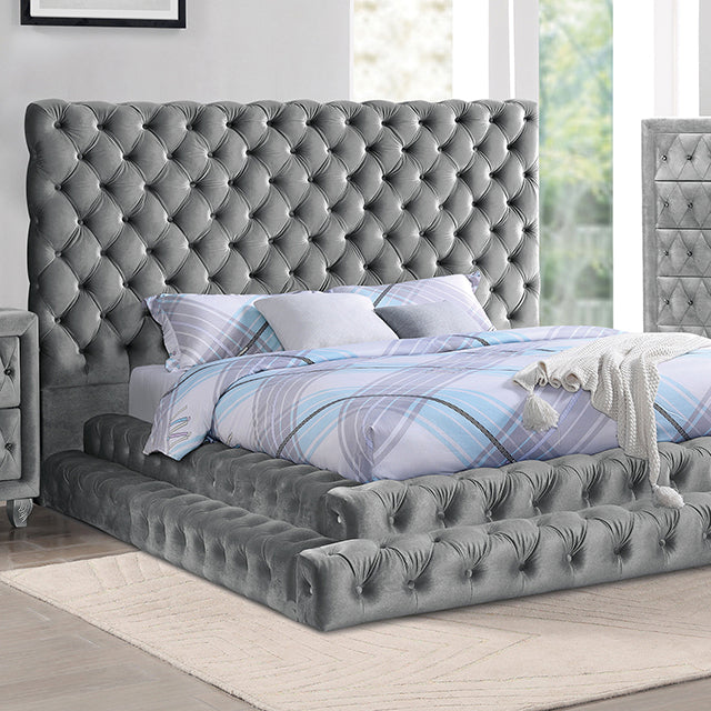 Stefania - 5 Pc Queen Bedroom Set