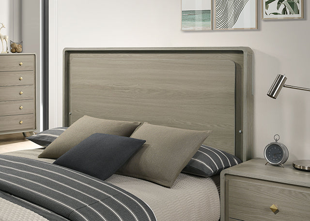 Rainier - 5 Pc Queen Bedroom Set (Panel HB)