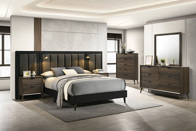 Chalfont - 4 Pc Queen Bedroom Set w/ Panels